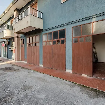 Daire Guesthost - Zagar House-venice Airport Close-by W Parking *